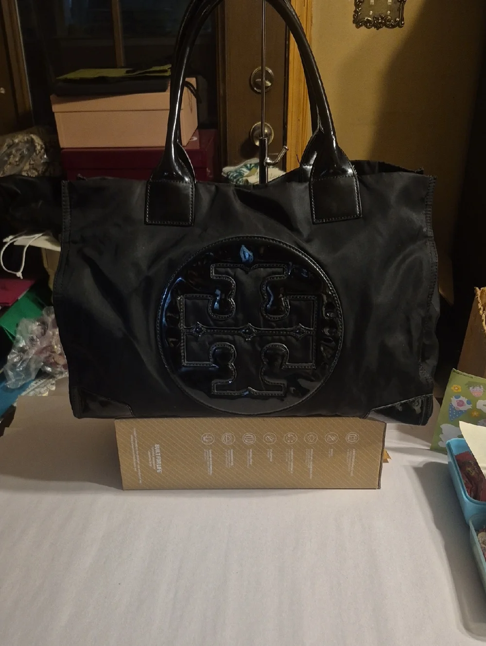 EUC Tory Burch Tote Bag. - Picture 4 of 15